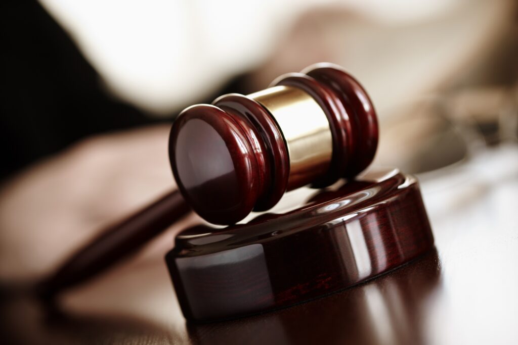Une entreprise coupable d’utiliser un prétexte pour vendre des travaux