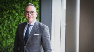 Moratoire des restrictions aux travailleurs étrangers temporaires, demande la CCIRS