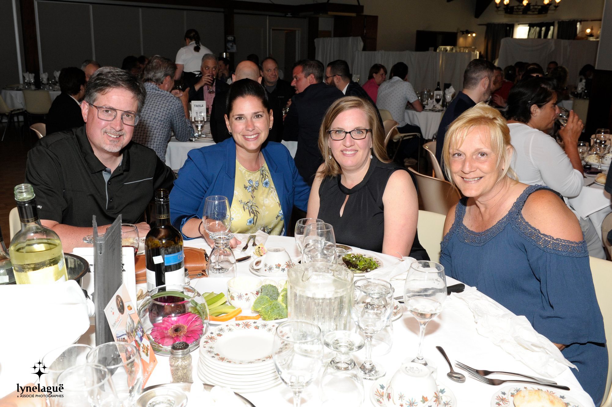 L’Information d’affaires d’ici y était