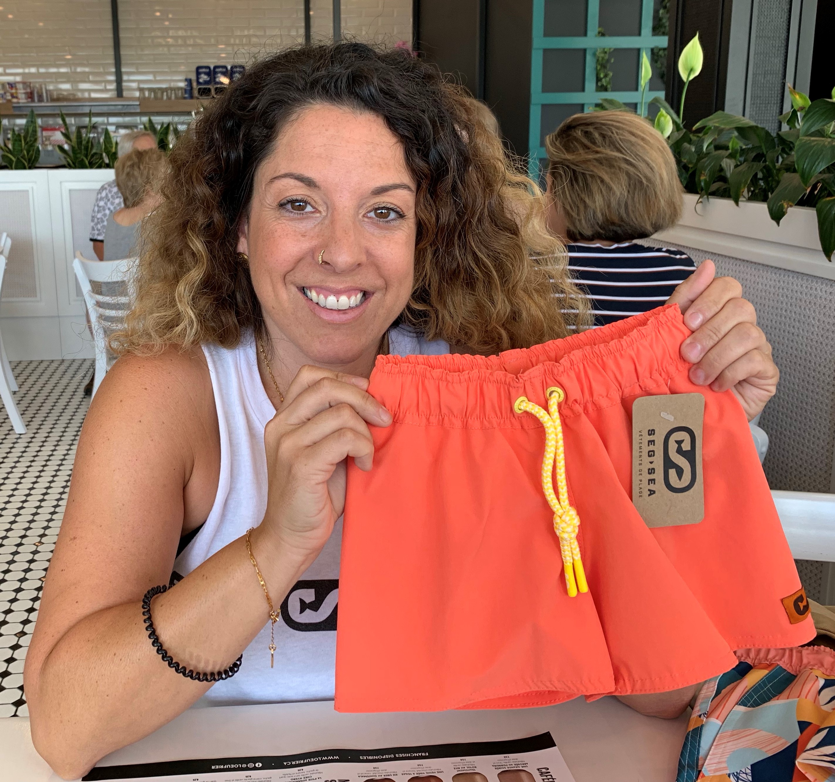 Image illustrant l'article: Des maillots de bain conçus à Verchères