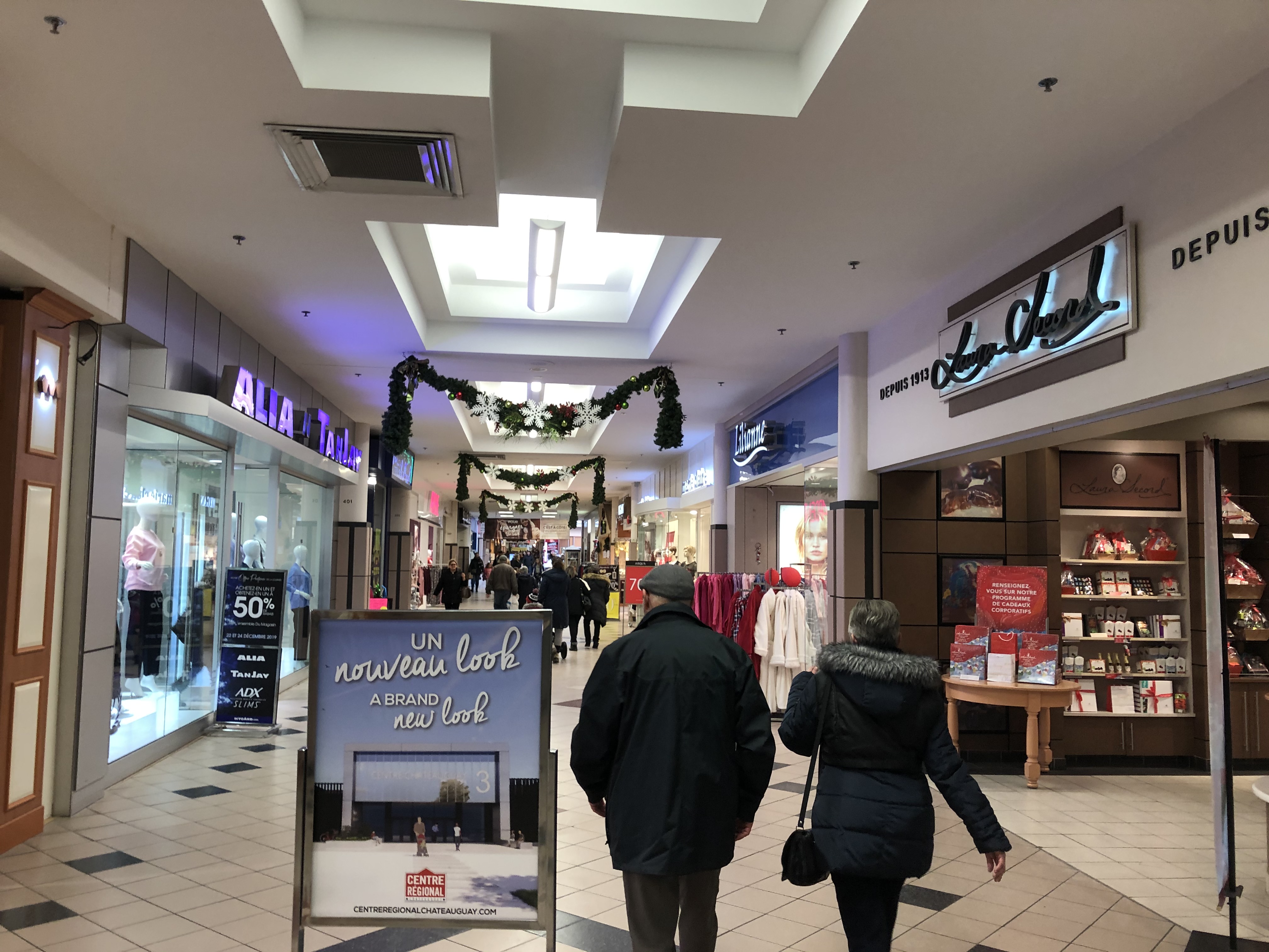 Image illustrant l'article: La valeur d'un centre d'achat régional chute de 17 %