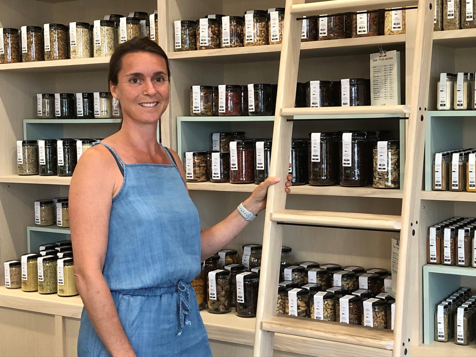 VIDÉOS – Un commerce de produits écologiques et en vrac ouvre à La Prairie