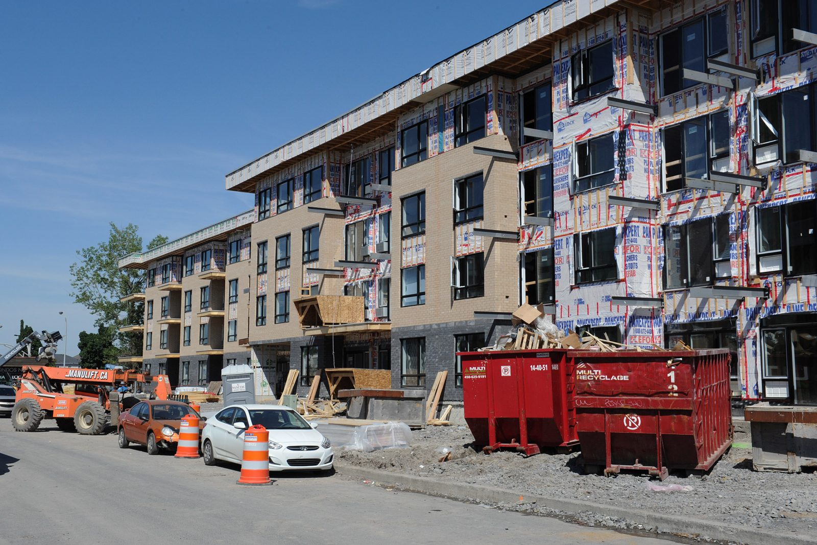 Hausse de 6 % des mises en chantier dans la grande région de Montréal