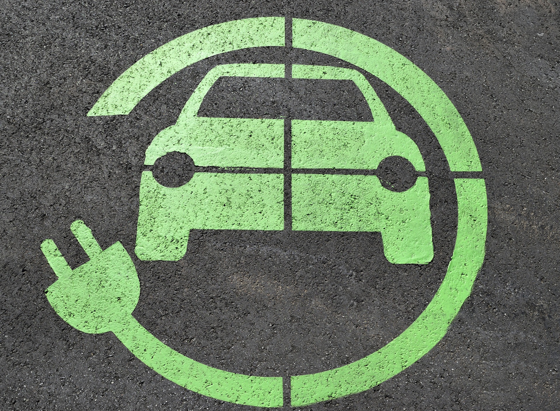 La meilleure autonomie des batteries gonfle les ventes des voitures électriques
