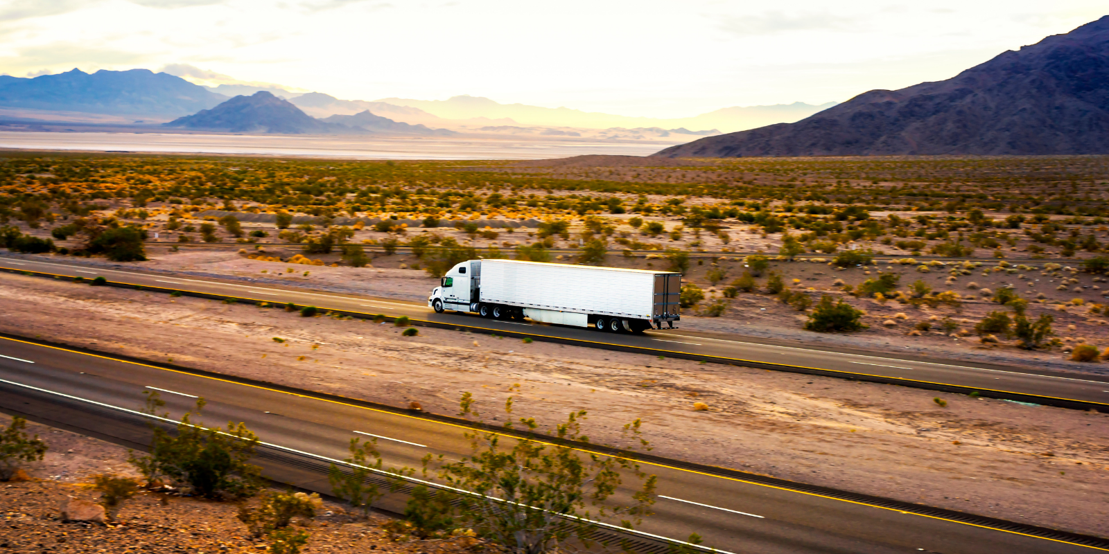 Les États-Unis reverront les normes antipollution pour les véhicules lourds