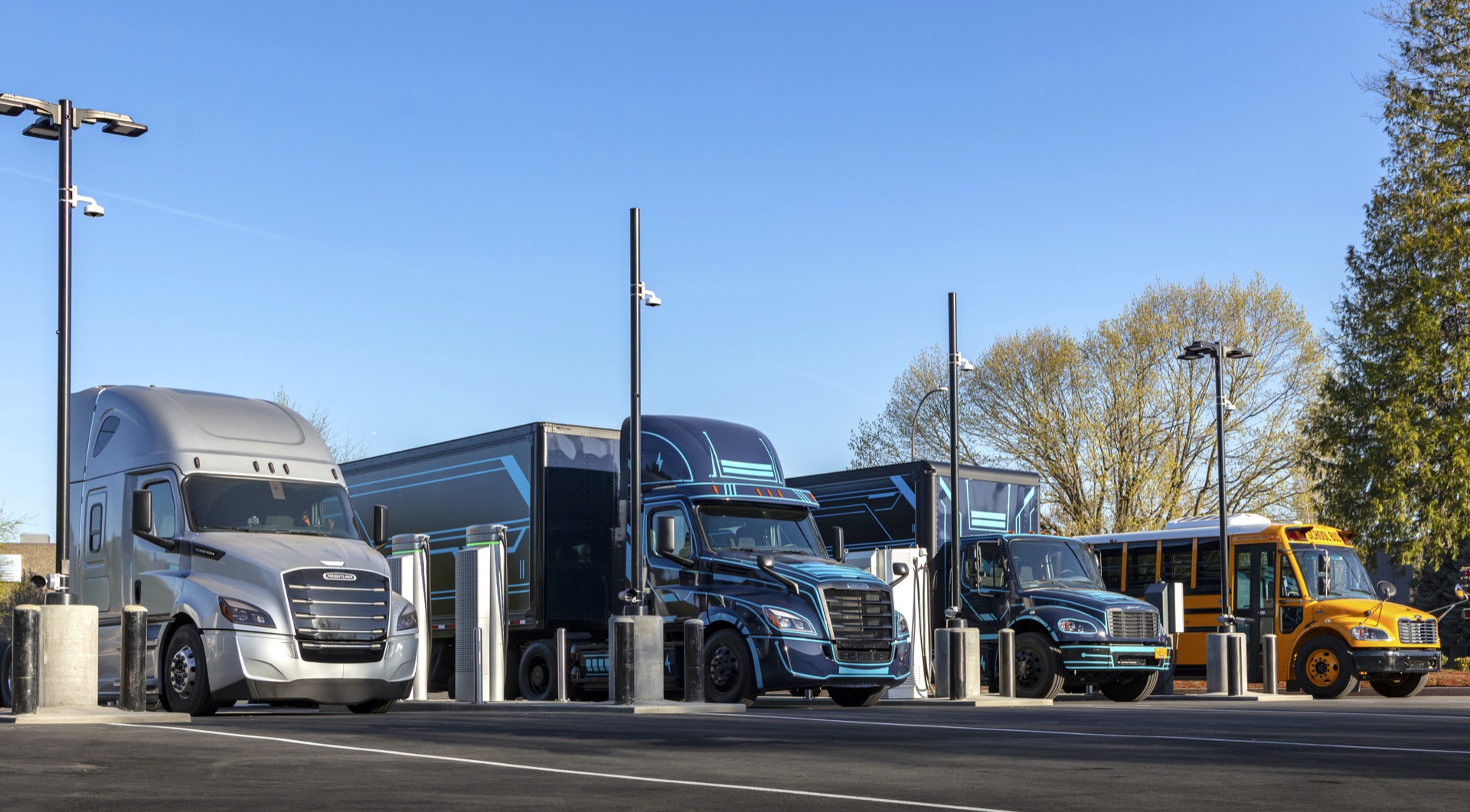 Les futurs centres de recharge de camions électriques auront besoin d’autant d’électricité qu’une petite ville