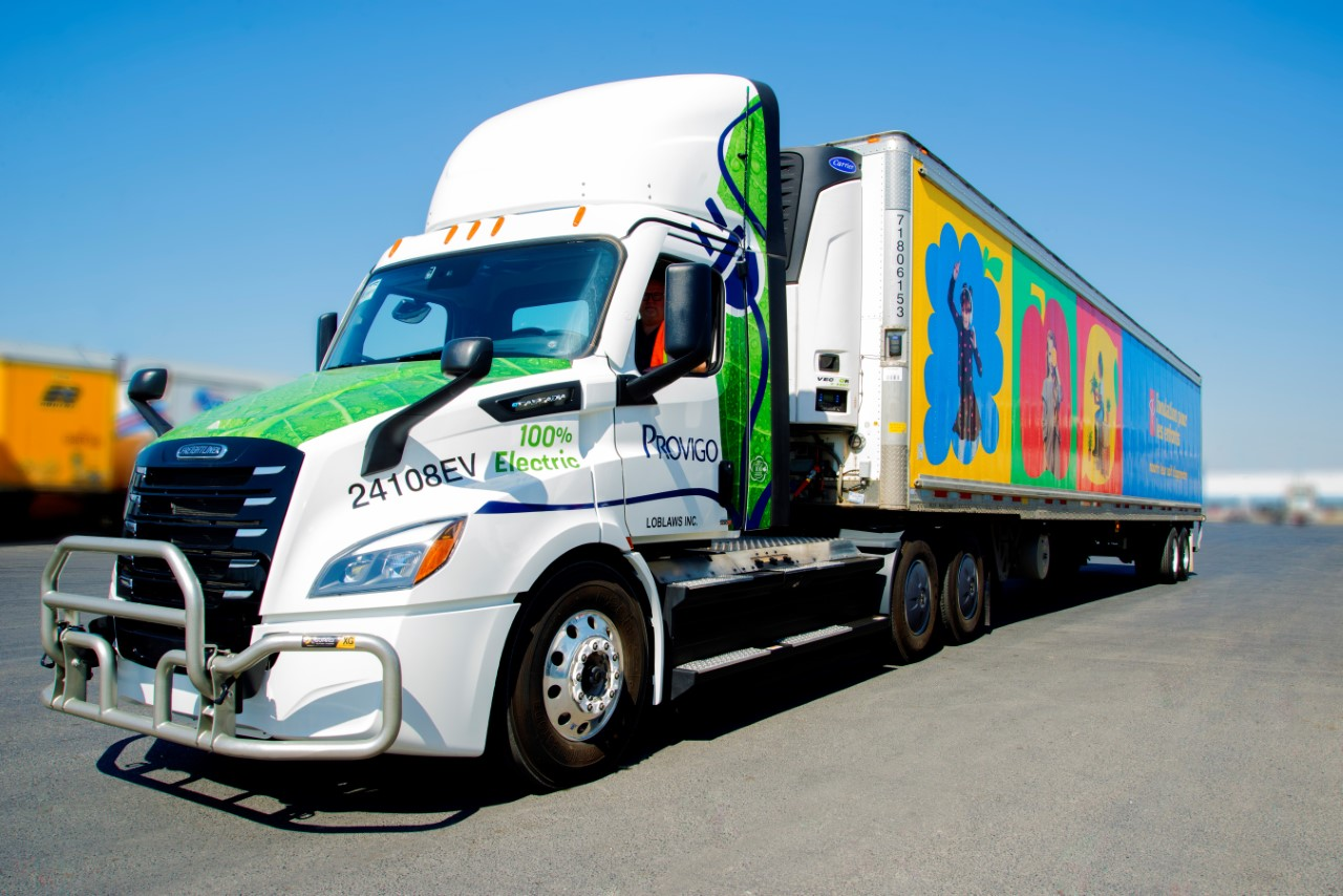 Électrifier les véhicules commerciaux, ça presse