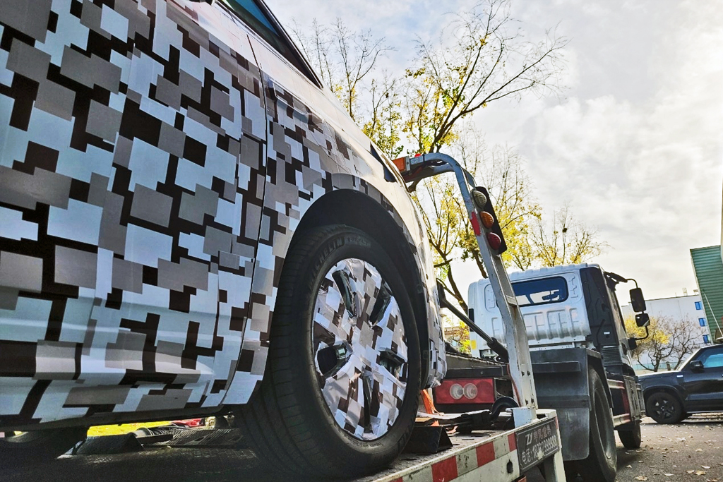 Image illustrant l'article: FX, la nouvelle marque qui fera ses débuts au CES 2025