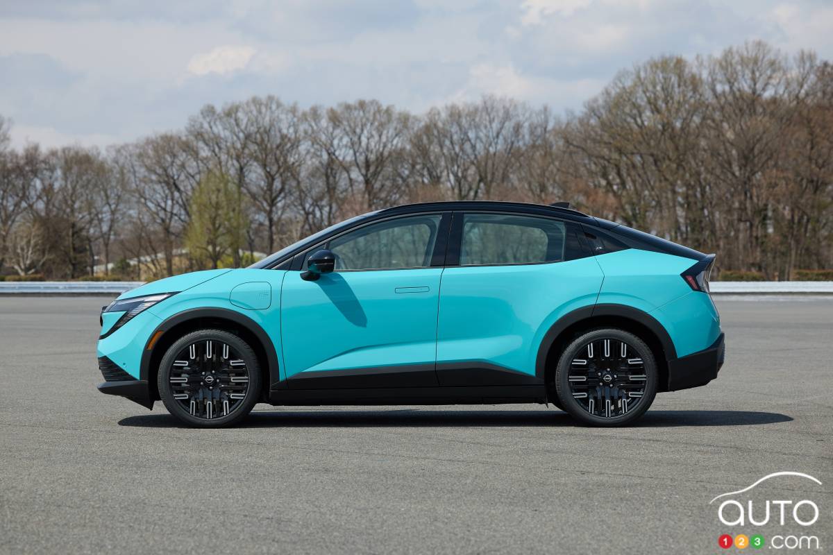 Pourquoi la Nissan LEAF 2026 coûte des milliers de dollars de plus au Canada