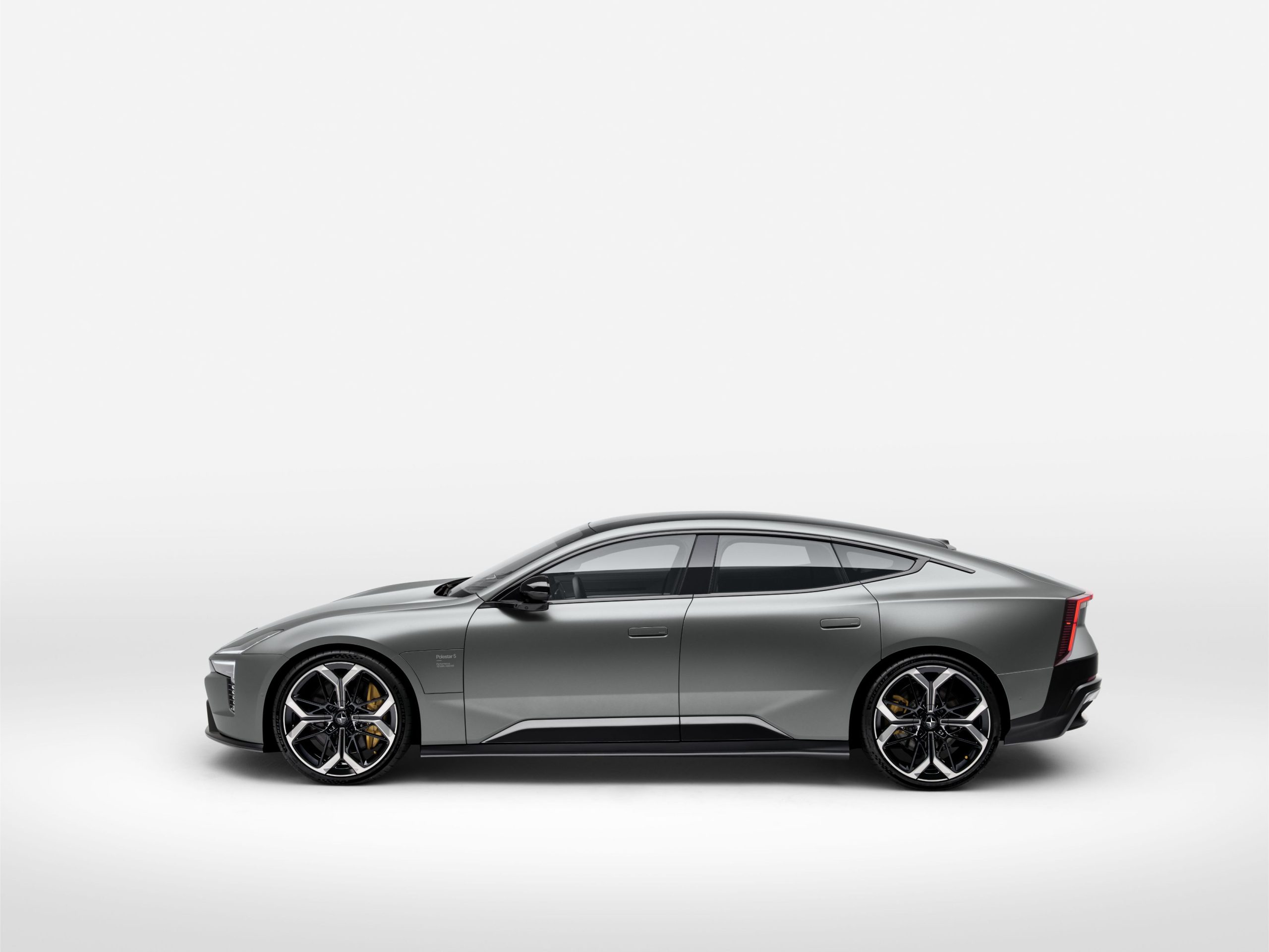 Image illustrant l'article: La Polestar 5 vise BMW et Porsche en Europe