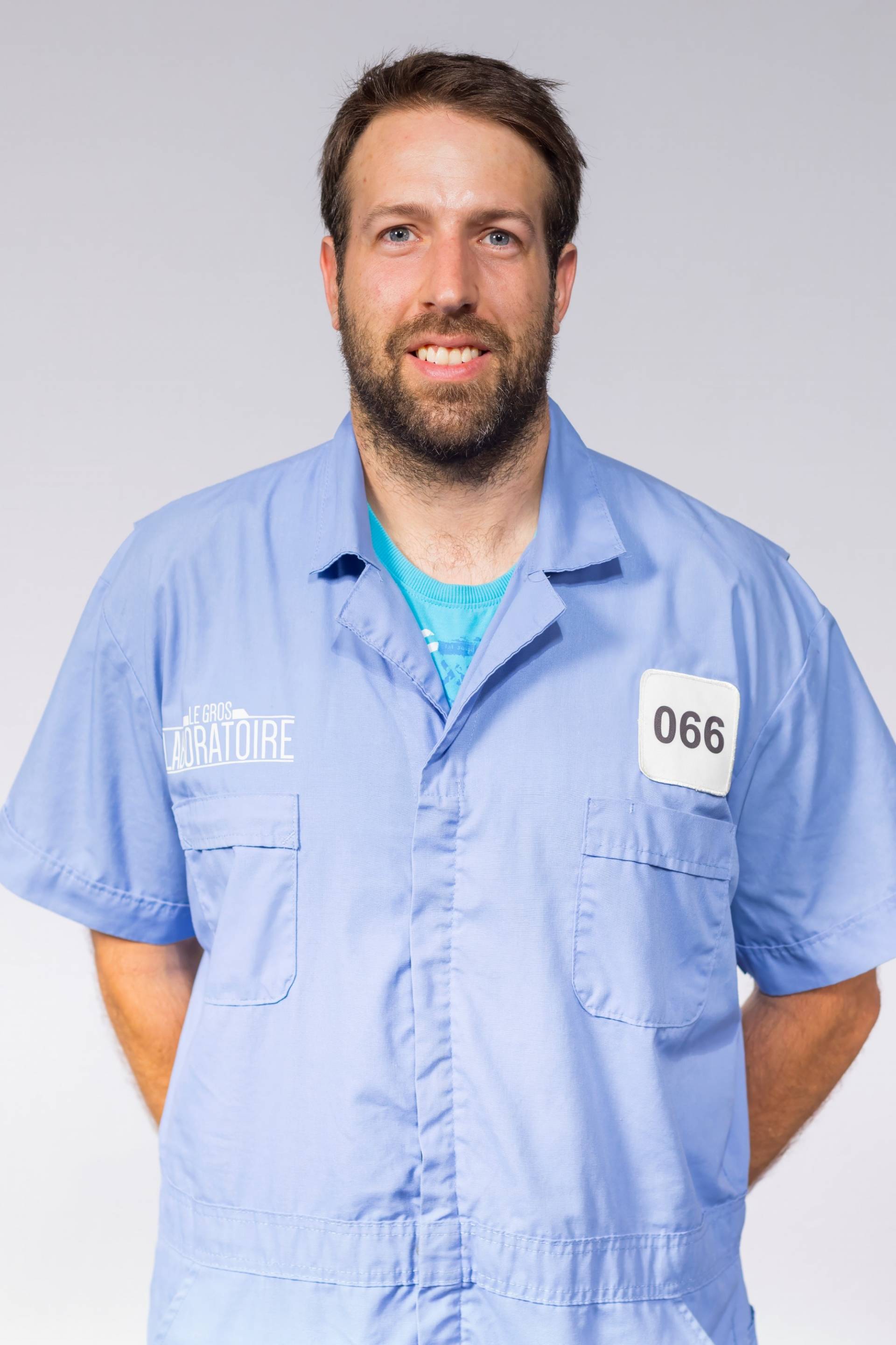 Les 2 loutres et le chat