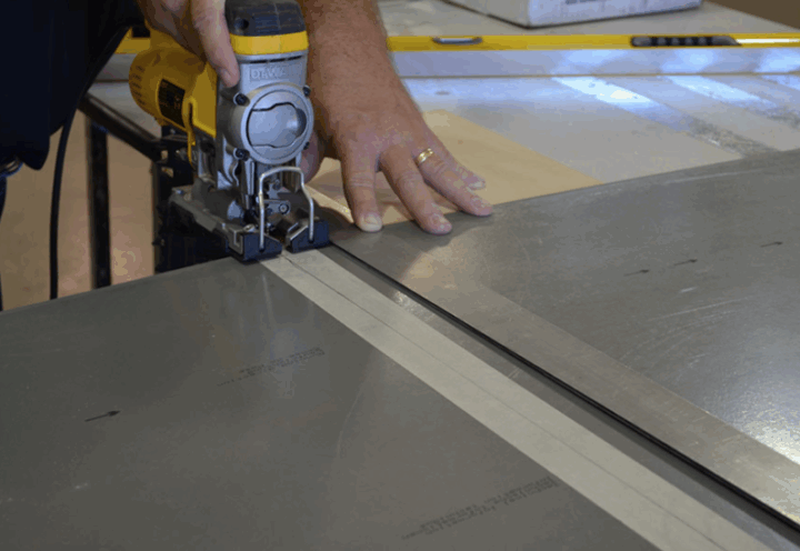 Les erreurs à éviter absolument lorsque vous découpez du stratifié