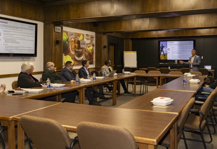 Un ministre en visite chez Diageo